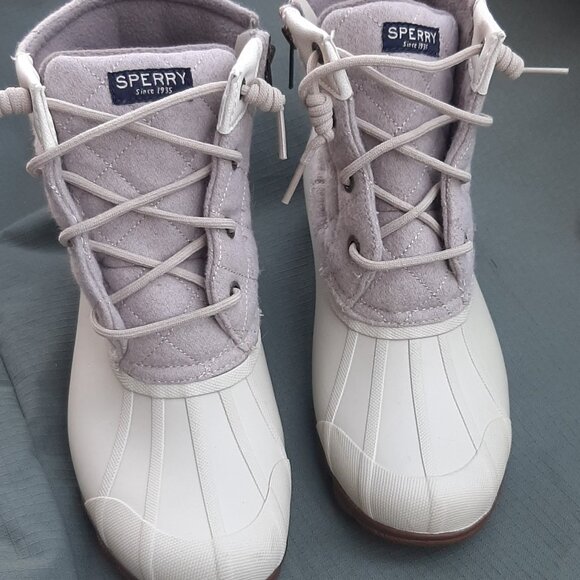 Sperry Waterproof Boots Size 8M In Like New Condition - Picture 7 of 8